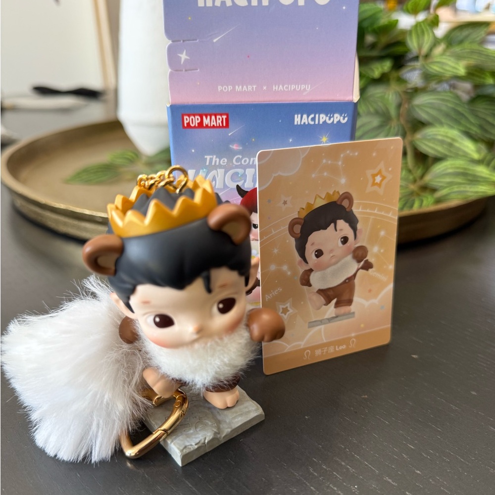 Hacipupu The Constellation Series Figurine Keychain/Charm -Leo